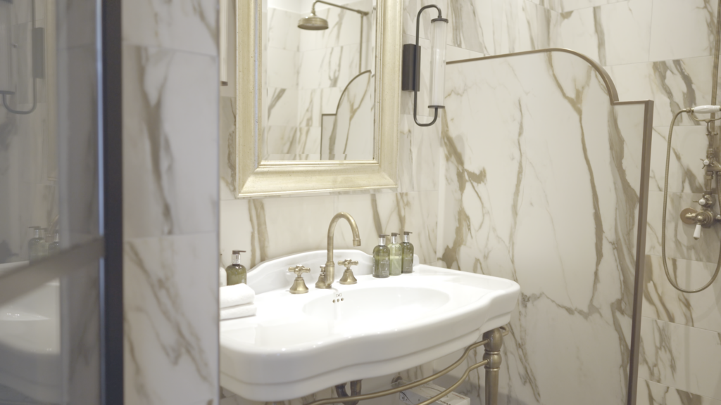 HotelRoyal_Værelse_Rosensuiten_Badeværelse_1